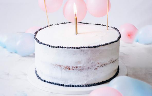 کیک تولد خاص ساده شیک